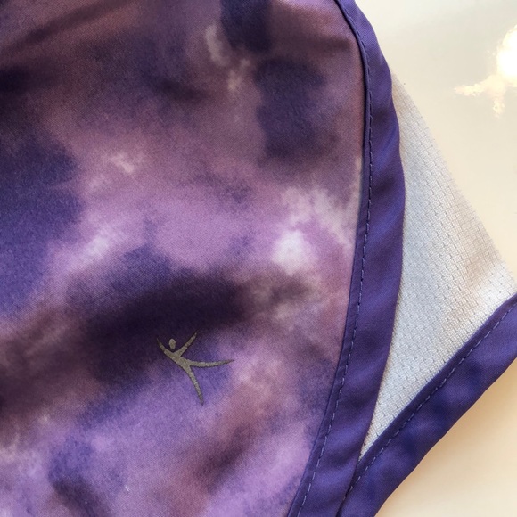 Running Shorts - Picture 3 of 4